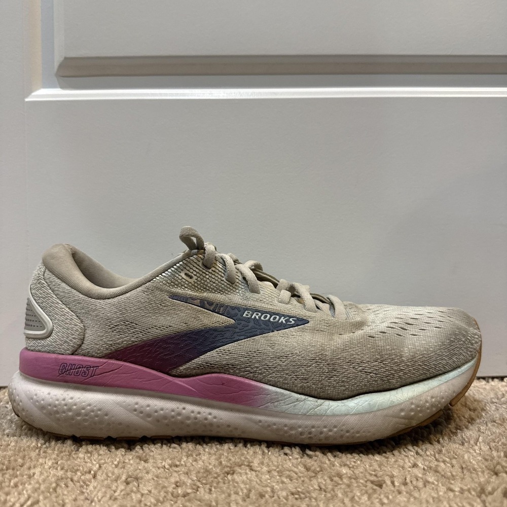 Brooks Ghost 16 Shoes Womens Size 9B Beige Pink Running Cushioned Sneakers